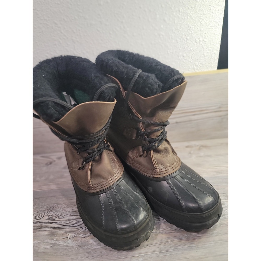 Sorel caribou woman's boots insulated hand crafted size 8. Made in Canada